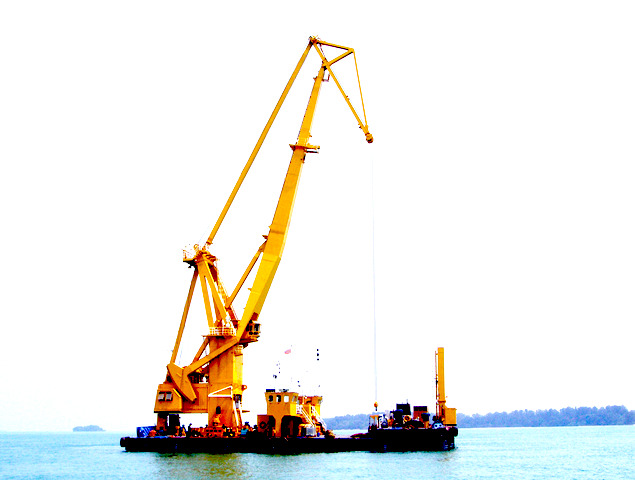 Floating crane barge - Vessel for sale