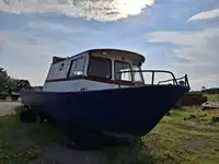 1984 44' x 12' Aluminum Crew/Work Boat